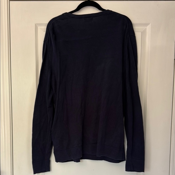 Old Navy Blue V-Neck Sweater Classic Knit - Picture 5 of 5